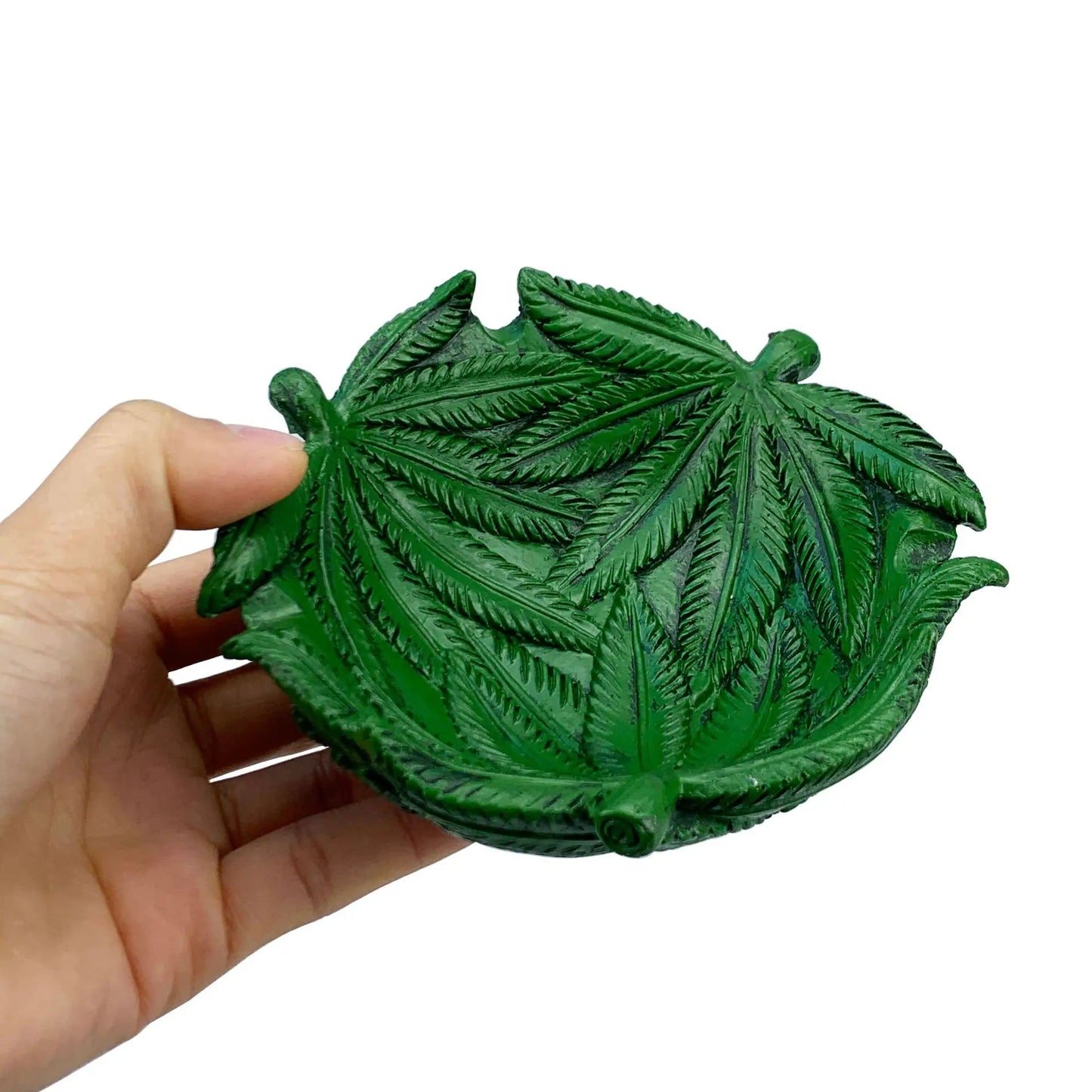 Resign green leaves Ashtray